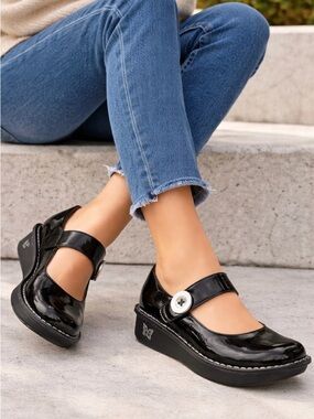 Alegria Paloma Mary Jane Shoes 38 (7.5-8) Patent Leather Comfort Minimalist